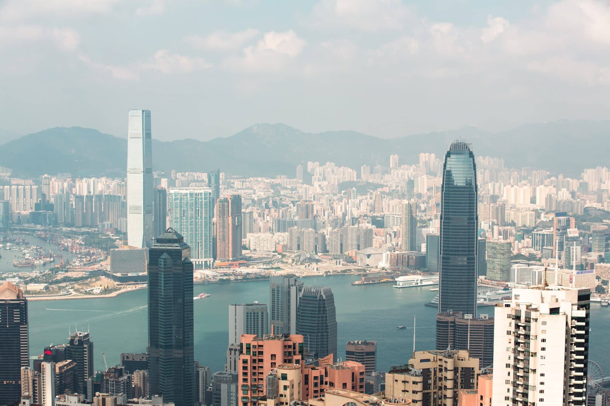 Hong Kong Accelerates Efforts To Become Global Virtual Asset Hub ...